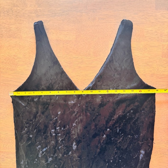 NWT Vince Crushed Velvet Midi Slip Dress Black Size M Luxe Evening Cocktail - Picture 7 of 16